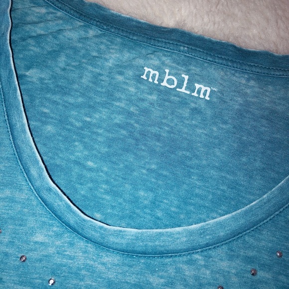 Clearance $7 MBLM PLUS SIZE T-SHIRT - Picture 3 of 3